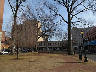 <span class="mw-page-title-main">Stearns Square</span>