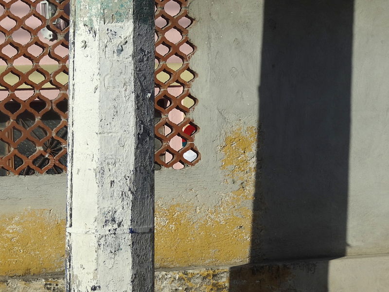 File:Still Life with Electrical Pole and Shadow - En route from Chichen Itza to Valladolid - Yucatan - Mexico.jpg