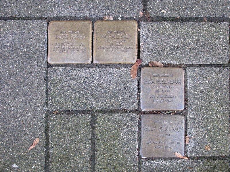 File:Stolpersteinlage, 1, Alexianerstraße 23, Altstadt-Süd, Köln.jpg