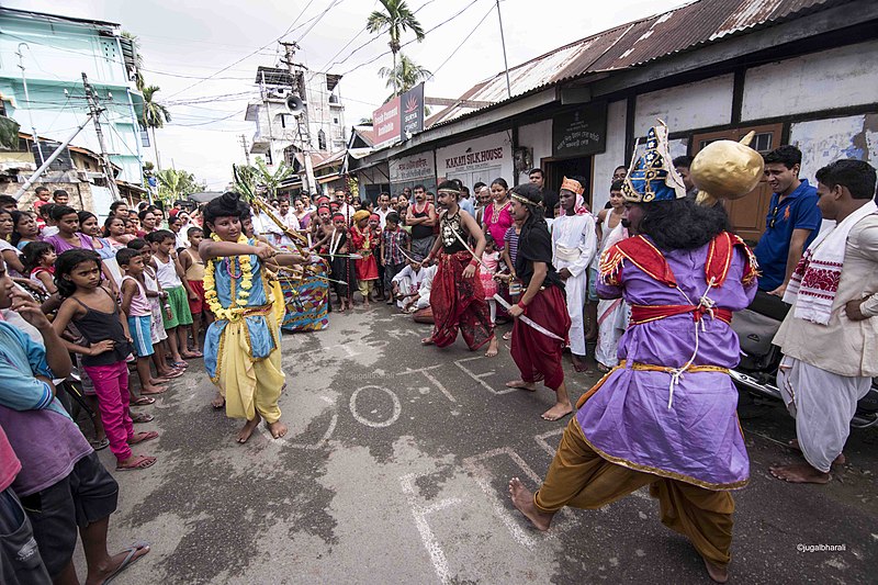 File:Street paly(Bhowna) at Sualkuchi.jpg