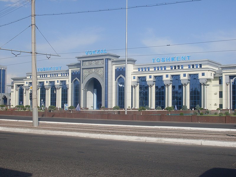 File:Tashkent Station 16-56.JPG