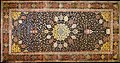 Alfombra de Ardabil, alfombra persa que data de 1539-1540. Museo Victoria and Albert, Londres (es la alfombra más antigua datada).