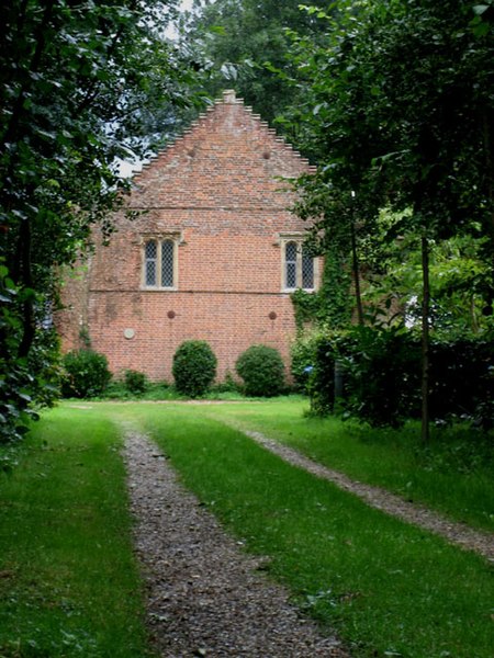 File:The Old Chapel, Guestwick - geograph.org.uk - 528237.jpg