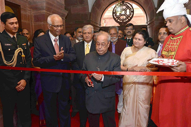 File:The President, Shri Pranab Mukherjee inaugurating the Permanent Exhibition of Vintage Carpets and Tapestries of Rashtrapati Bhavan, at Rashtrapati Bhavan, in New Delhi on December 11, 2016.jpg