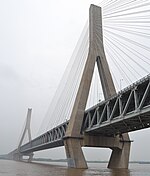 Tianxingzhou Ponte sul fiume Yangtze.JPG