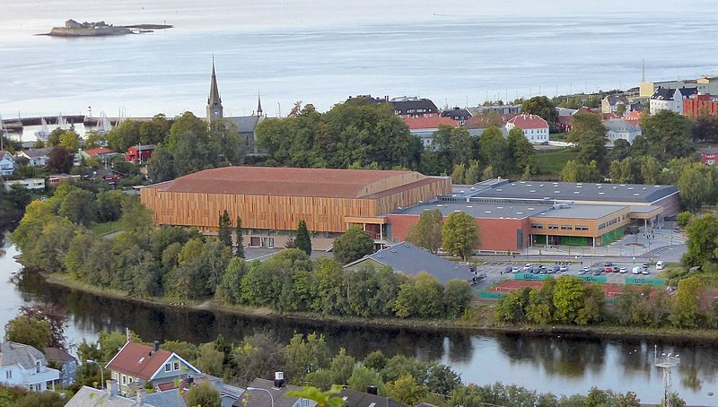 File:Trondheim Spektrum 2019.jpg
