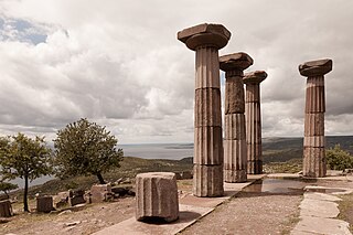 <span class="mw-page-title-main">Ayvacık, Çanakkale</span> Municipality in Çanakkale, Turkey