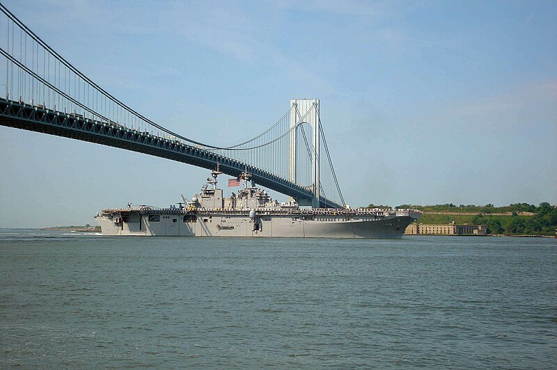 File:US Navy 070523-N-6525D-005 Amphibious assault ship USS Wasp (LHD 1) passes under the Verrazano Narrows Bridge into New York's harbor during the parade of ships at the commencement of Fleet Week New York 2007.jpg