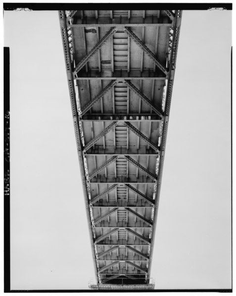 File:Underside of roadway from center pier. - Carquinez Bridge, Spanning Carquinez Strait at Interstate 80, Vallejo, Solano County, CA HAER CAL,48-VALL,1-16.tif