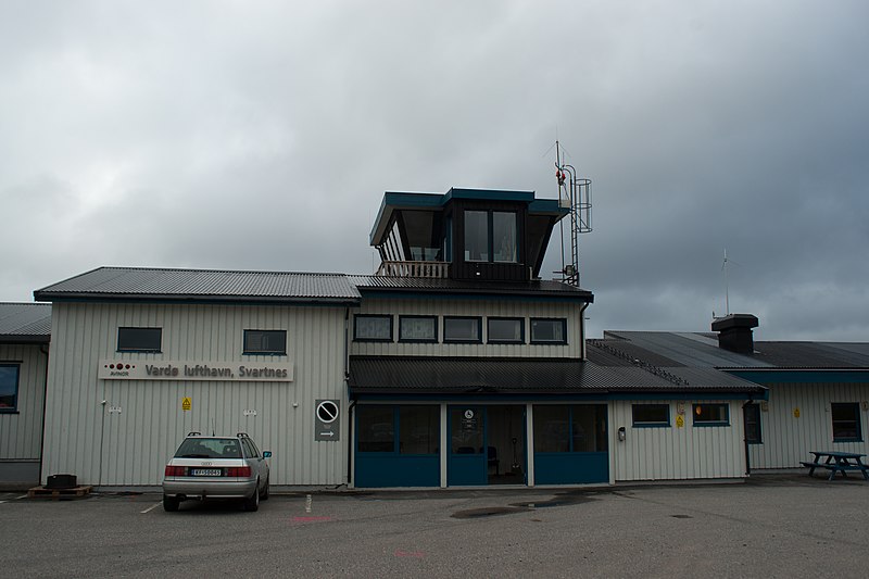 File:Vardø Airport.jpg