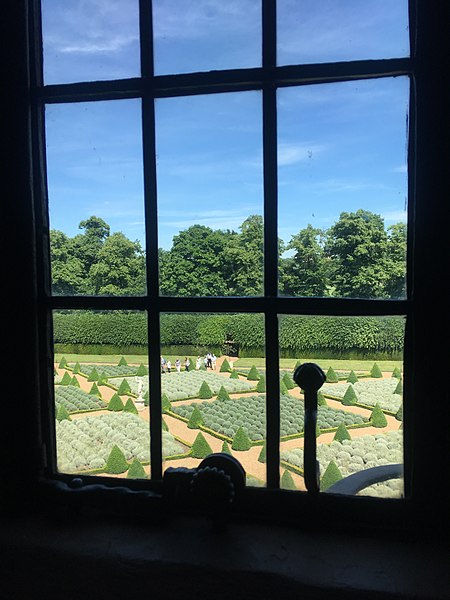 File:View of gardens from Ham House.jpg