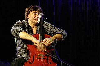 <span class="mw-page-title-main">Vincent Courtois</span> French jazz cellist