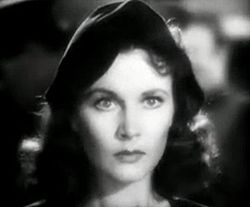 Vivien Leigh v přívěsu Waterloo Bridge c.jpg