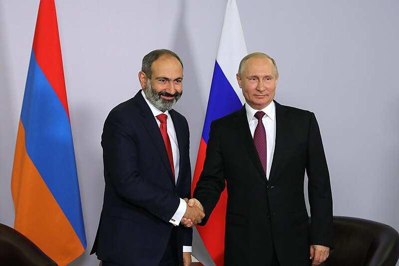 File:Vladimir Putin and Nikol Pashinyan (2018-05-14) 02.jpg