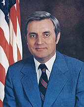 Walter Mondale Walter Mondale 1977 vice presidential portrait (cropped).jpg