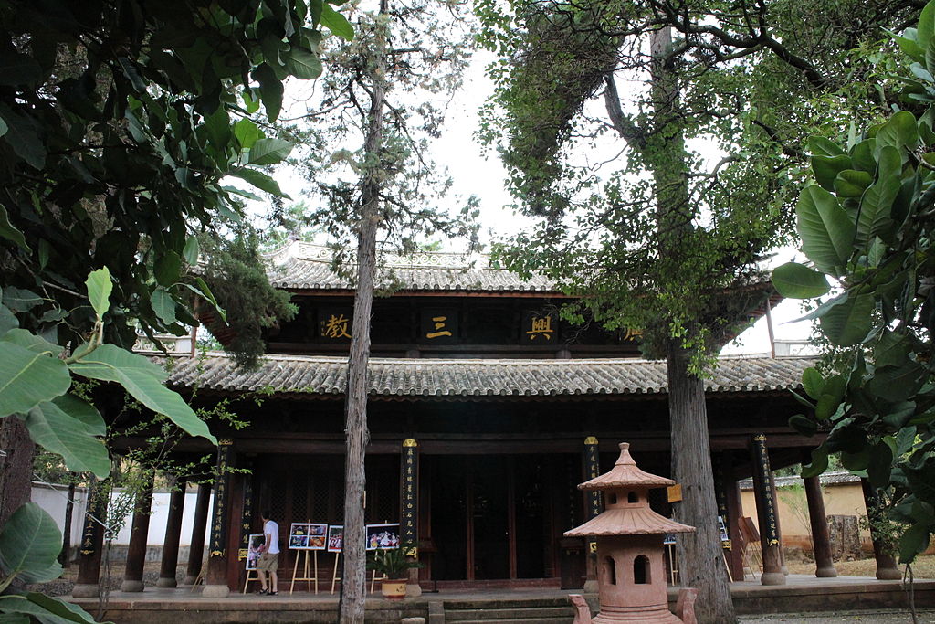 file:xingjiao temple jianchuan.jpg