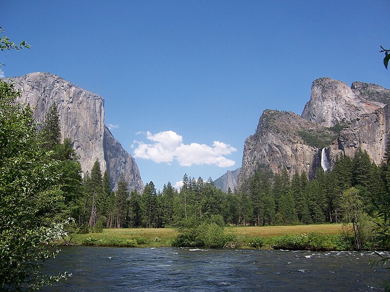 File:Yosemite.JPG