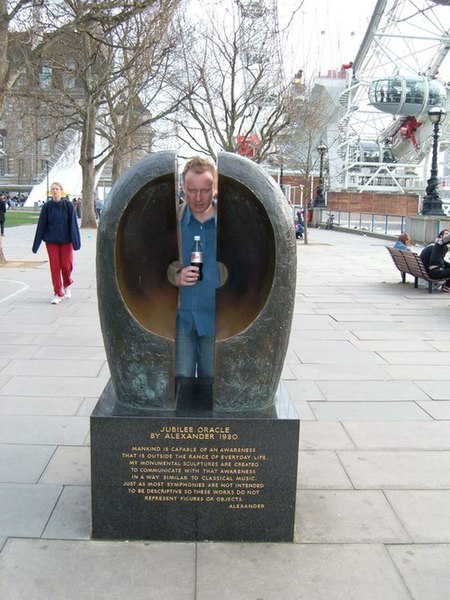 File:"Split Personality" - geograph.org.uk - 251593.jpg