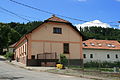 Čeština: Žerůtky, obec v okrese Blansko. Dům č. 13, v pozadí vlevo dům č. 15. English: Žerůtky, Blansko District, Czech Republic. Village house.