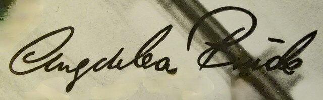 signature d'Angelika Buck