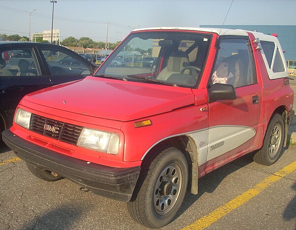 GMC Tracker (Canada)