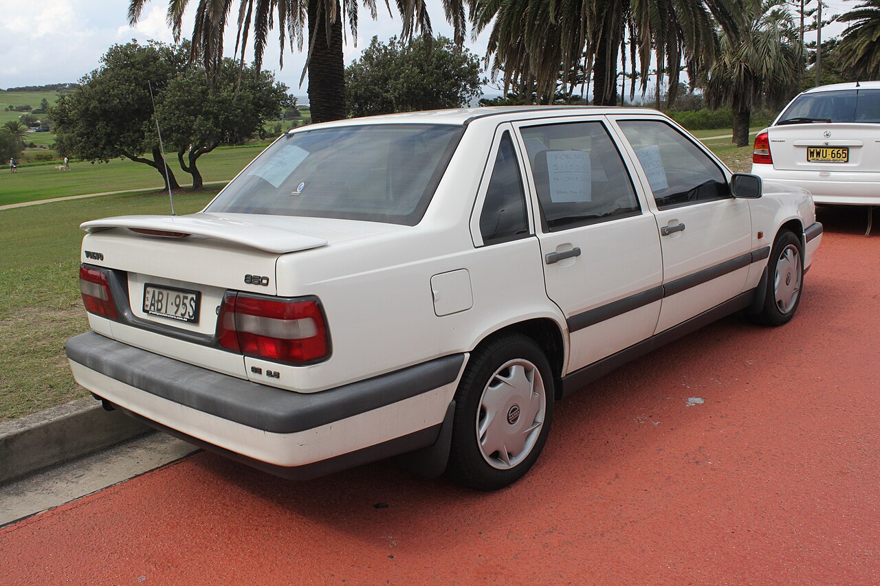 Image of 1995 Volvo 850 SE 2.5 sedan (25967871734)