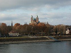 Byen fra Rhinen