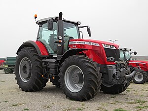 Fichier:Massey Ferguson 6490 Dynashift.jpg — Wikipédia