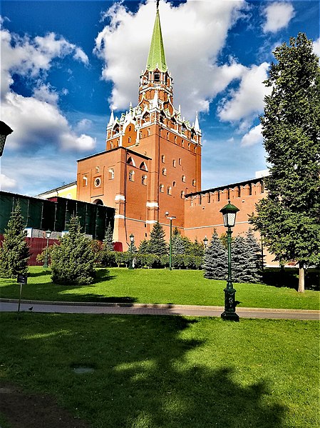 File:7182. Moscow. Alexandrovsky Garden.jpg