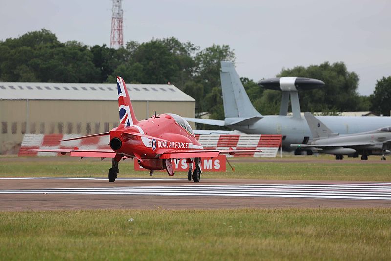 File:A81A8317 RAF Red Arrow HS Hawk T1 (20064723306).jpg