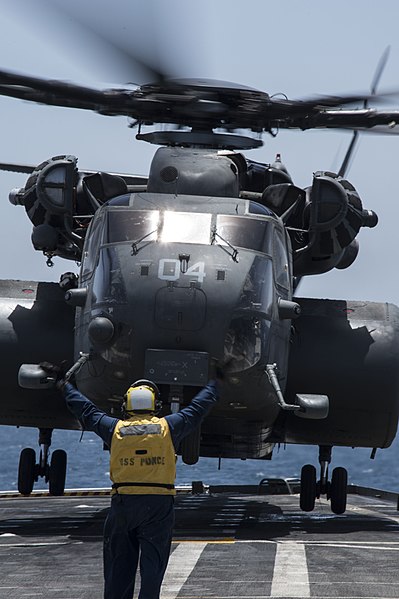 File:A U.S. Navy MH-53E Super Stallion helicopter assigned to Mine Countermeasures Squadron (HM) 15 takes off in Bahrain May 19, 2013, as part of International Mine Countermeasures Exercise (IMCMEX) 13 130519-N-PX130-021.jpg