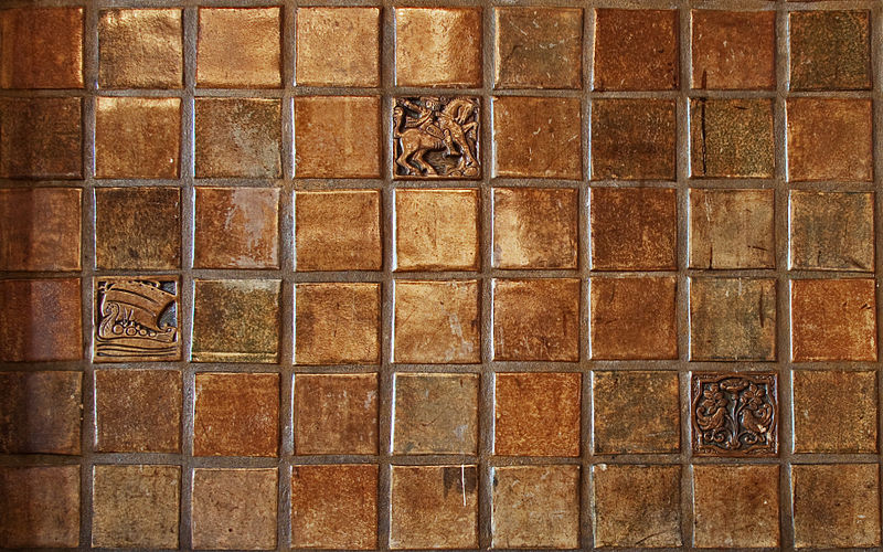 File:Art tiles, Hollywood YMCA 1.jpg