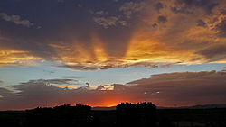 Crepuscular rays, sunset, Madrid 12-08-2015