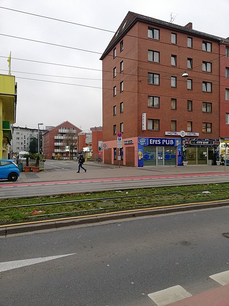 File:B&D-Hotel Lützowstraße 1, 30159 Hannover, Ecke Goethestraße.jpg