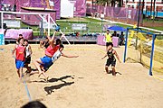 Deutsch: Beachhandball bei den Olympischen Jugendspielen 2018; Tag 3, 9. Oktober 2018; Jungs, Vorrunde, Gruppe A - Ungarn-Thailand 2:1 English: Beach handball at the 2018 Summer Youth Olympics at 9 October 2018 – Girls Preliminary Round Group A‎ – Hungary-Thailand 2:1