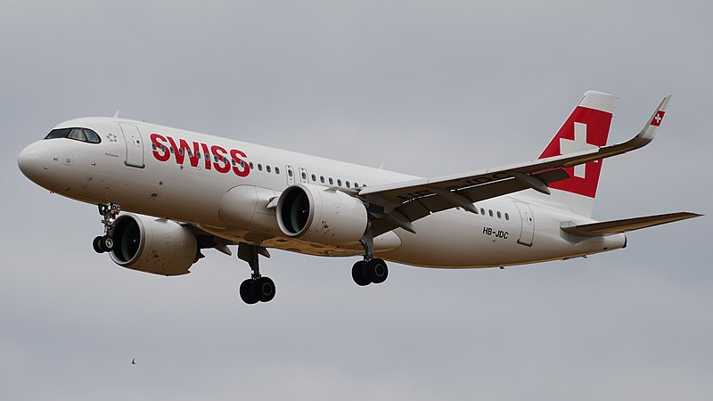 File:Berlin Brandeburg Airport Swiss Airbus A320-271N HB-JDC (DSC08519).jpg