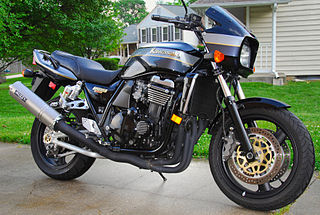 <span class="mw-page-title-main">Kawasaki ZRX1100</span> Type of motorcycle