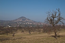 Blick auf die Achalm von den Pfullinger Streuobstwiesen 2.jpg