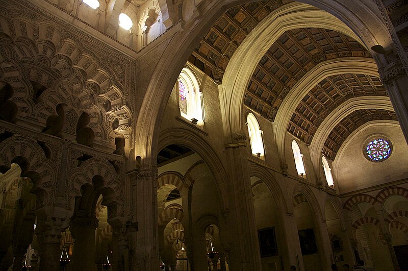 File:Capilla de Villaviciosa, Mezquita de Córdoba.jpg