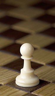 <span class="mw-page-title-main">Pawn (chess)</span> Chess piece