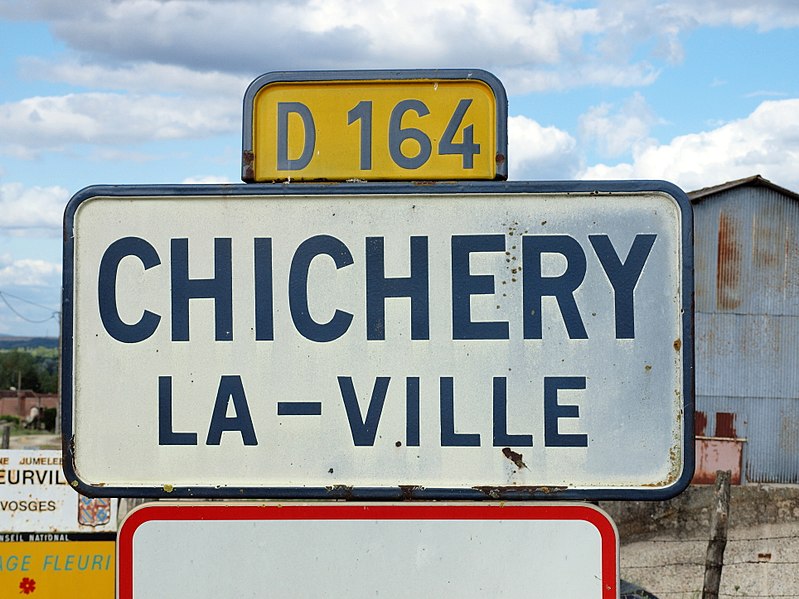 File:Chichery la Ville-FR-89-panneau d'agglomération-02.jpg