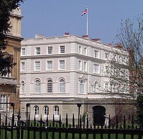 Clarence House makalesinin açıklayıcı görüntüsü