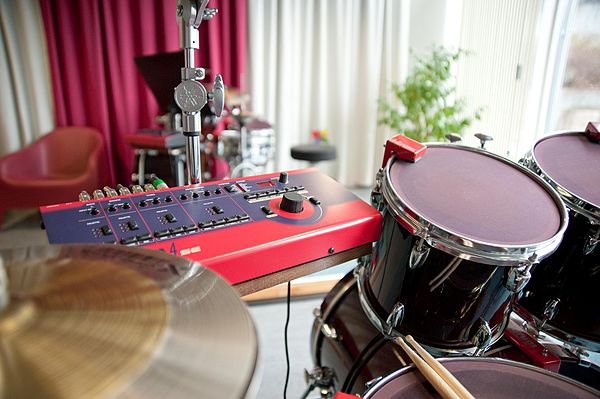 A Clavia ddrum4 sound module, pictured in use with an acoustic drum kit with electronic "triggers" or sensors. Clavia ddrum4 SE.jpg