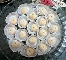 Coconut laddu