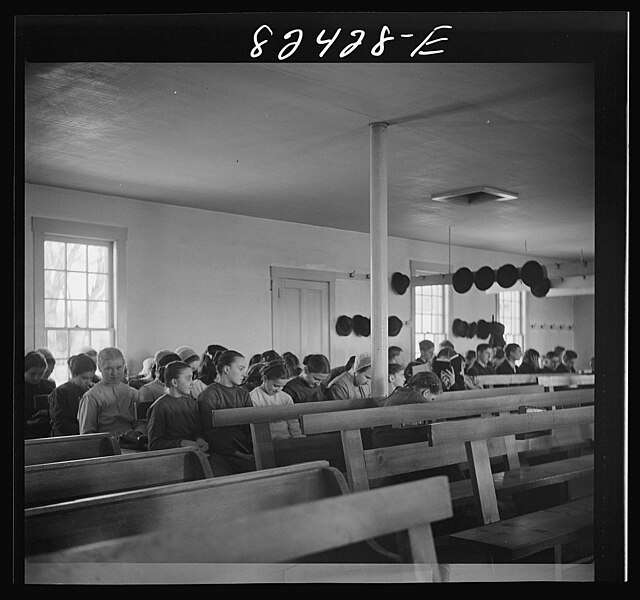 File:Deutsch school in a Mennonite church Pennsylvania 1942 (4).jpg