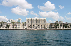 Palác Dolmabahçe