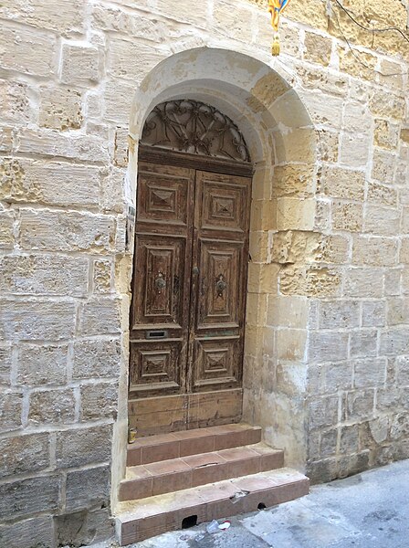 File:Doors in Għaxaq 06.jpg