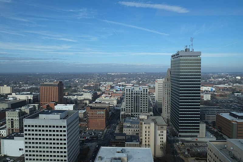 File:Downtown Winston-Salem (31594130401).jpg