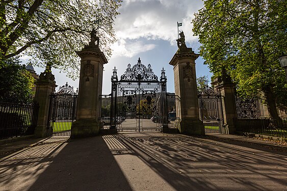 Shadow play in front of the gate to Holyrood Palace, Edinburgh, Scotland