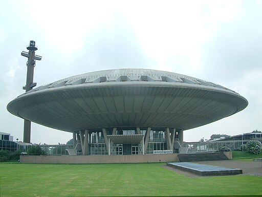 Evoluon2